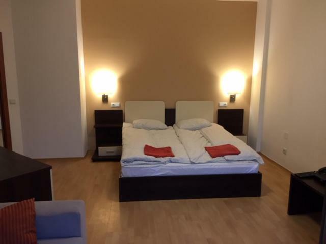 Viva Flora Apartment 607A โบโรเวทส์ ภายนอก รูปภาพ
